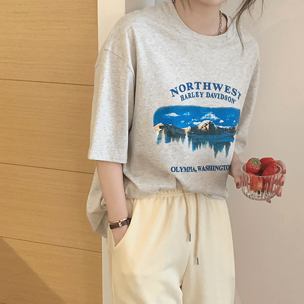 [만원의행복] 노마 라운드 프린팅 티셔츠