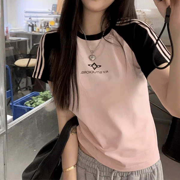 [당일배송🚀/데일리/캐주얼] 라트랑 배색 반팔 티셔츠